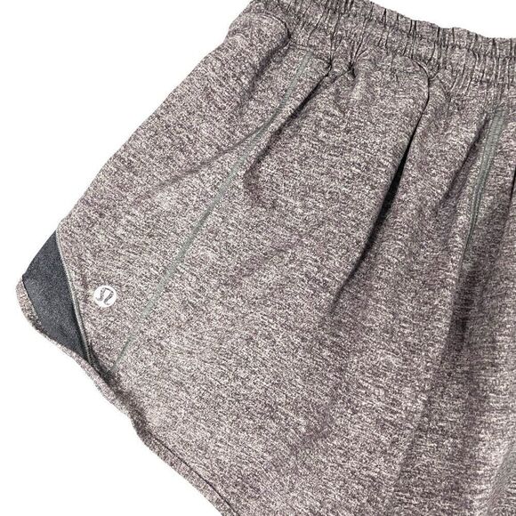 Lululemon Hotty‎ Hot Short II *Long 4" Size 6 - Picture 5 of 8